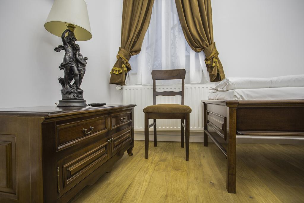 Hotel Casa Timpuri Vechi à Sibiu Extérieur photo